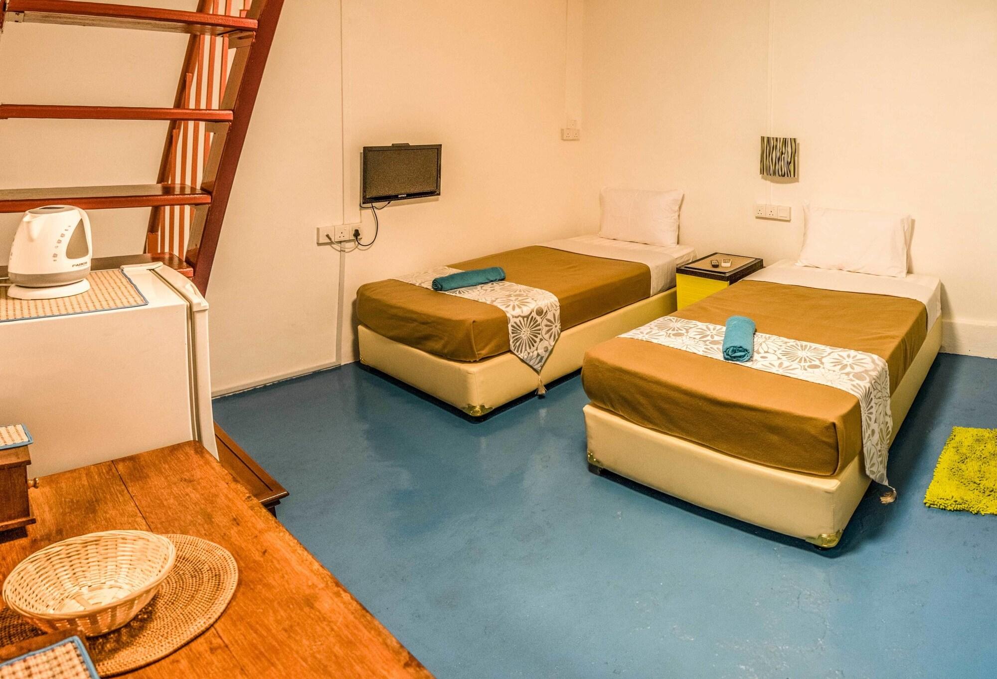 Discovery Youth Hostel Malacca Екстериор снимка