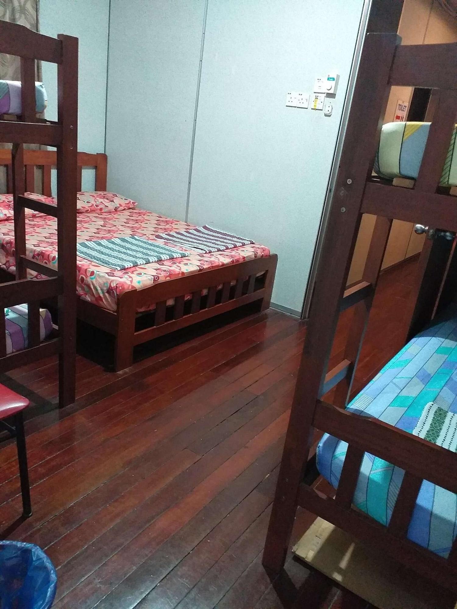 Discovery Youth Hostel Malacca Екстериор снимка