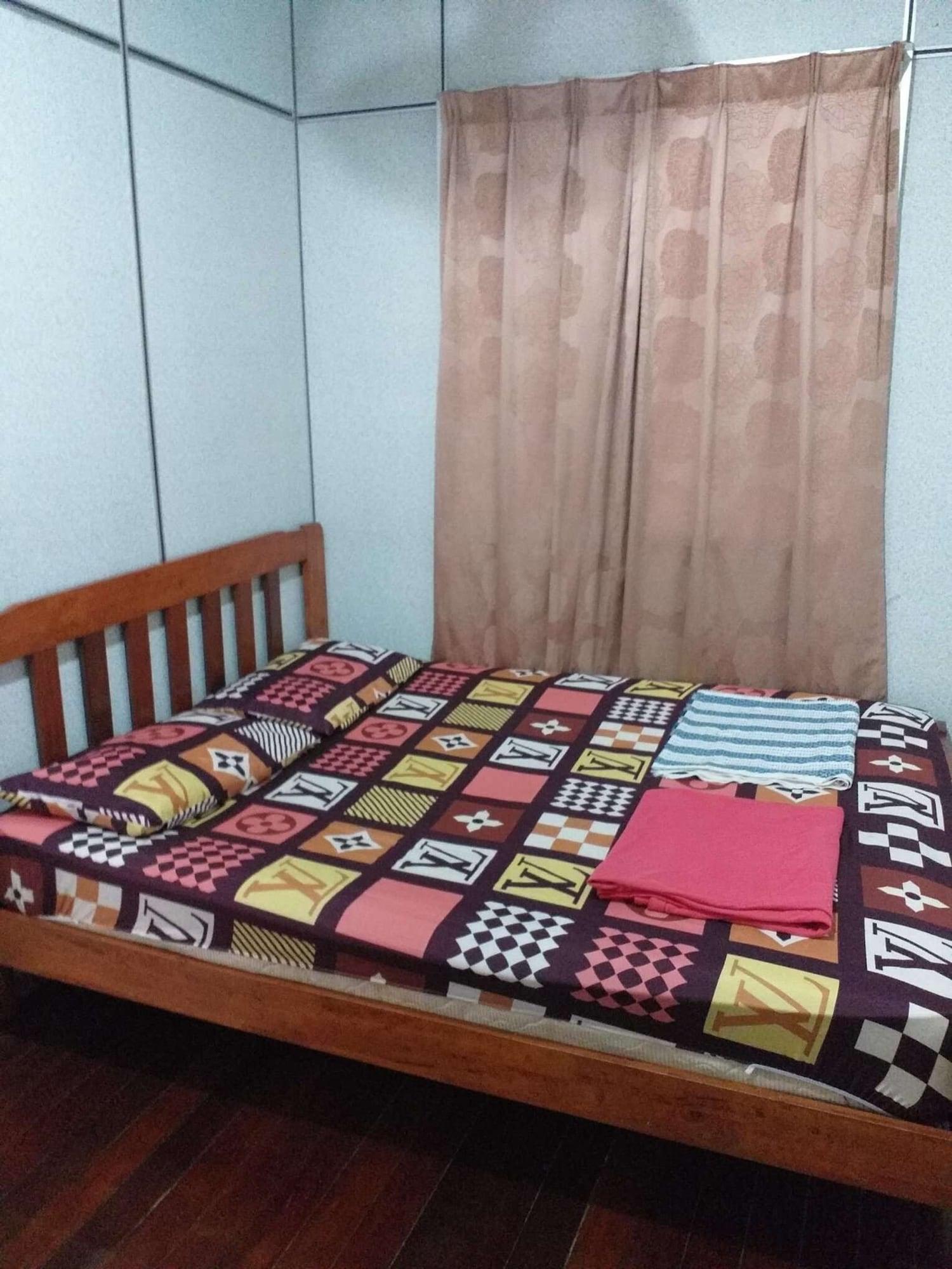 Discovery Youth Hostel Malacca Екстериор снимка