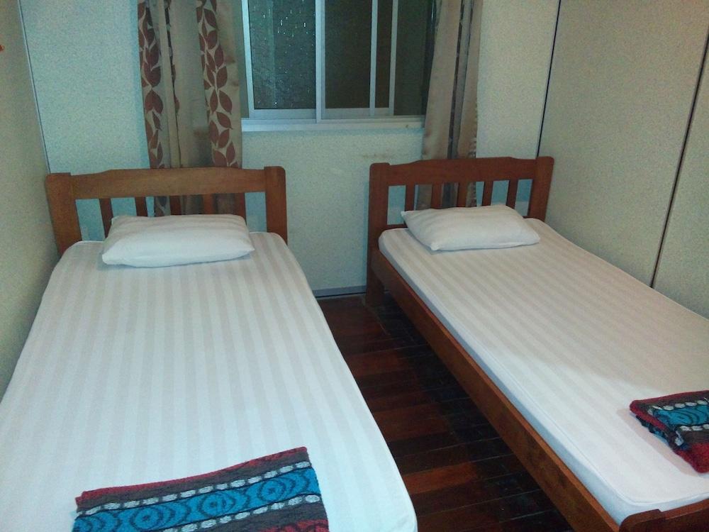 Discovery Youth Hostel Malacca Екстериор снимка